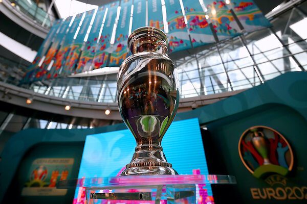 La coppa Henri Delaunay (Getty Images)