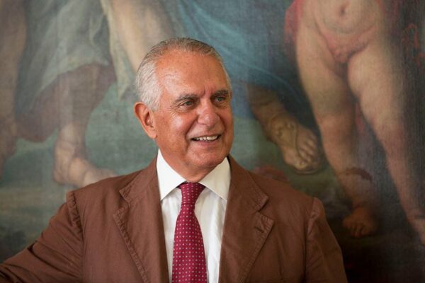 Festeggia compleanno e finisce in coma, paura per Tuccillo: “Forza avvocato”