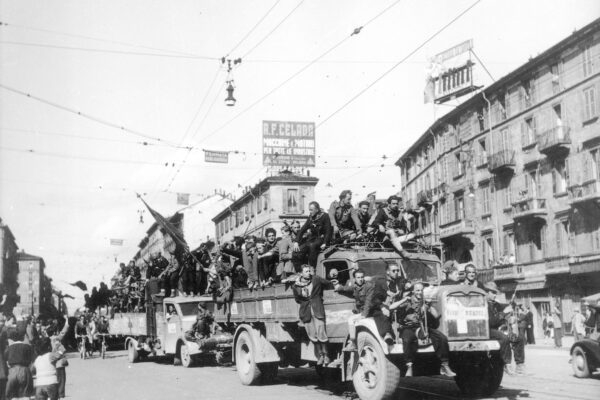 Sangue, fucilazioni e morte: il prezzo della democrazia e il senso del 25 aprile