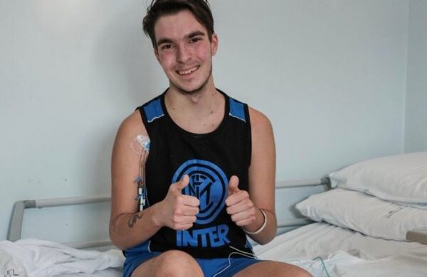 La gioia della mamma del giovanissimo Mattia, guarito e tornato a casa: “È nato una seconda volta”