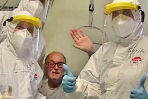 Ettore va in coma a Bergamo e si sveglia a Palermo: “Mi tatuerà la Sicilia sul cuore” Ettore va in coma a Bergamo e si sveglia a Palermo: “Mi tatuerà la Sicilia sul cuore”