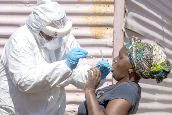 Il virus non sfonda in Africa: il continente nero rialza la testa e si libera dalla Cina