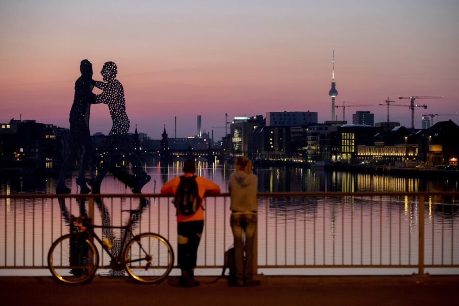 La crisi della pandemia è un passaggio per riscoprire la centralità della persona