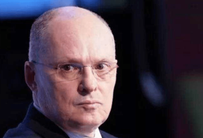 Tutti contro Ricciardi, l’Oms lo scarica e l’opposizione tuona: “Si dimetta”