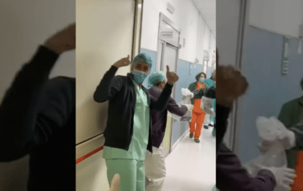 Festa al Loreto Mare, i ‘guerrieri’ Francesco e Giovanni dimessi dopo quasi un mese