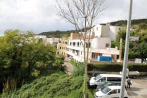 Focolaio in casa di riposo, 2 morti e 26 positivi: contagiato bimbo di 3 anni