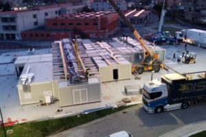 Covid-center a Napoli, proseguono spediti i lavori all’Ospedale del Mare