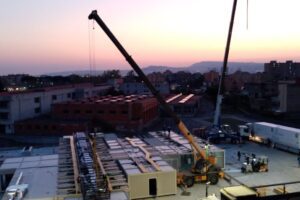 Covid-center a Napoli, proseguono spediti i lavori all’Ospedale del Mare