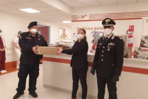 Da Vicenza a Napoli, il cuore di medici e carabinieri per l’Ospedale del Mare: “Siete grandi”