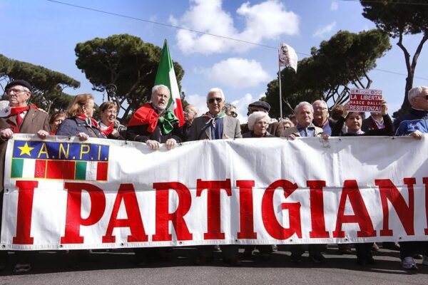 Paura del virus, le celebrazioni per la Liberazione si fanno sul web