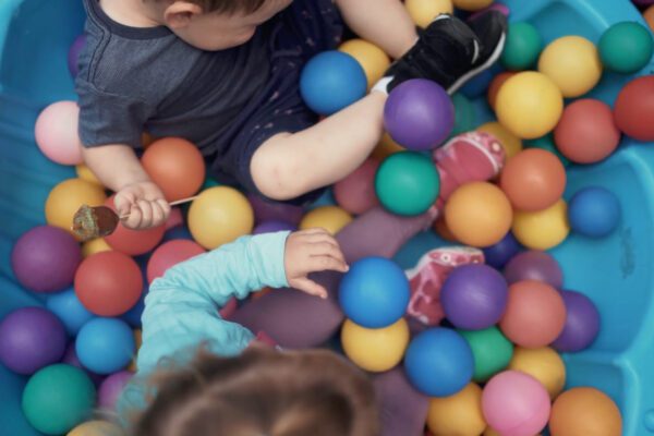 Se non c’è la scuola… c’è la famiglia: intervista con la Ministra Elena Bonetti