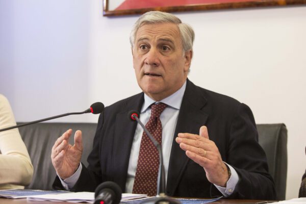 Tajani al Ppe: “Col Covid-19 scriviamo il nostro testamento politico per le generazioni future”