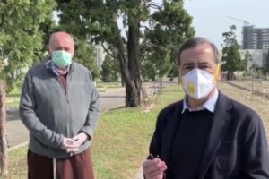 Milano (quasi) come New York: fosse comuni per i morti da Coronavirus