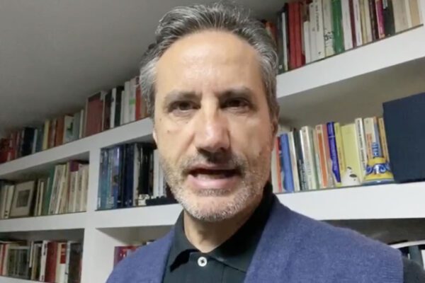 Caldoro: “Nel piano non c’è un euro della Regione. Soldi dei Comuni e delle imprese”