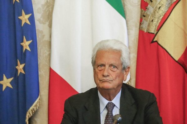 “Basta litigi tra avvocati e magistrati, pensino alle riforme”, la stoccata di Alemi