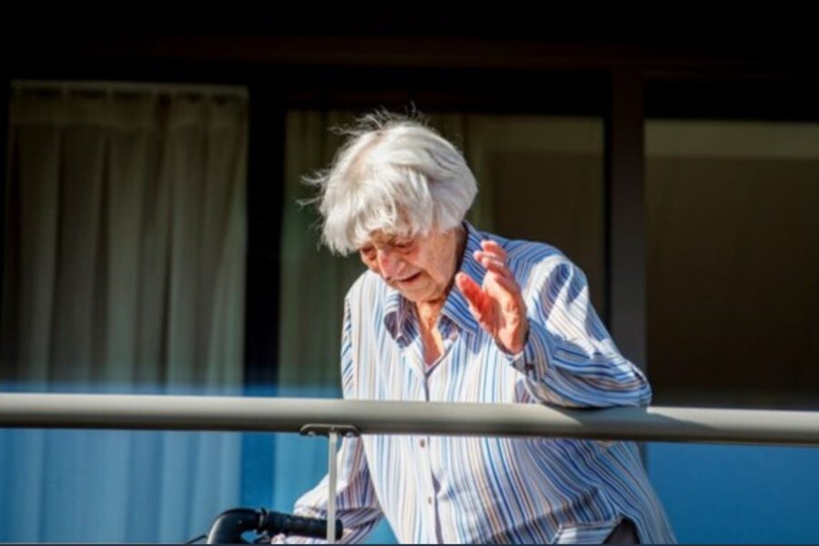 Guarita a 107 anni dal Coronavirus, il record di Cornelia: “Così ha sconfitto il Covid”