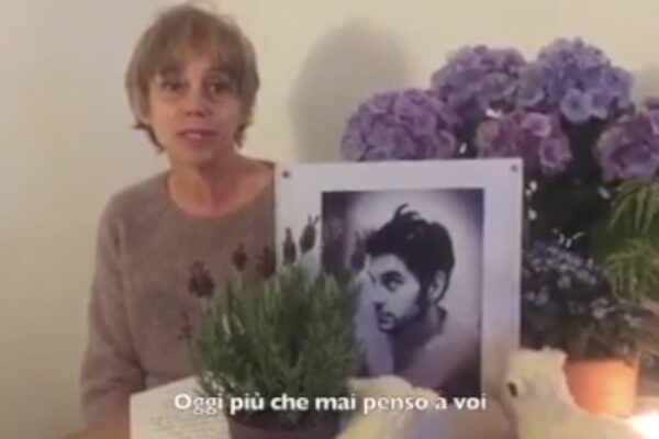 Ragazzo francese morto in Cilento, la mamma: “Aiuti alla Protezione Civile, in prima linea come nella ricerca di mio figlio” Ragazzo francese morto in Cilento, la mamma: “Aiuti alla Protezione Civile, in prima linea come nella ricerca di mio figlio”