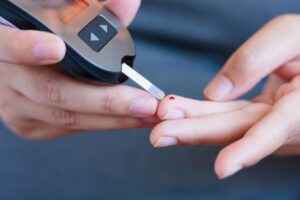 Diabete in età evolutiva, serve la prevenzione: presentato un disegno di legge per un riorientamento del modello assistenziale esistente