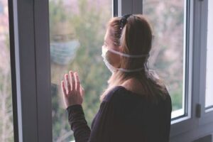 Il dramma di Paola: “Mio marito dopo 46 anni insieme andandosene si è portata via anche me”