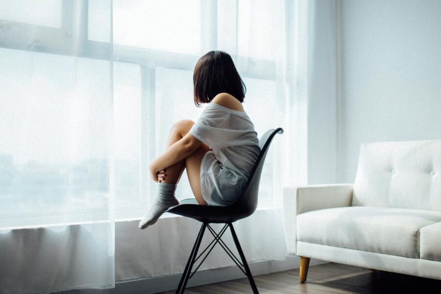 Hikikomori, il fenomeno si allarga: 100mila giovani italiani autoreclusi