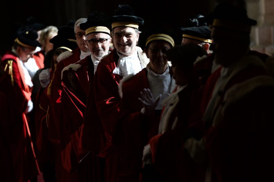 Diktat dei signori della forca: vietato dare diritti ai mafiosi