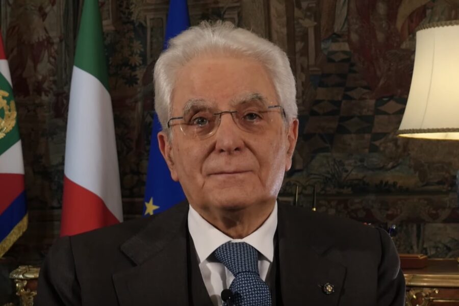 Mattarella, il messaggio per Pasqua: “Stiamo per vincere lotta contro il virus”