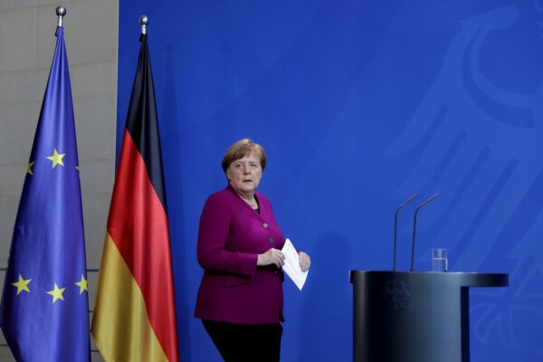 Germania come l’Olanda all’Eurogruppo, Merkel stronca i Coronabond: “Ci sono altri strumenti”