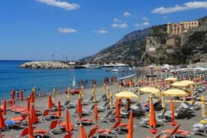 Concessioni balneari, l’annuncio: “Verso proroga fino al 2033” Concessioni balneari, l’annuncio: “Verso proroga fino al 2033”