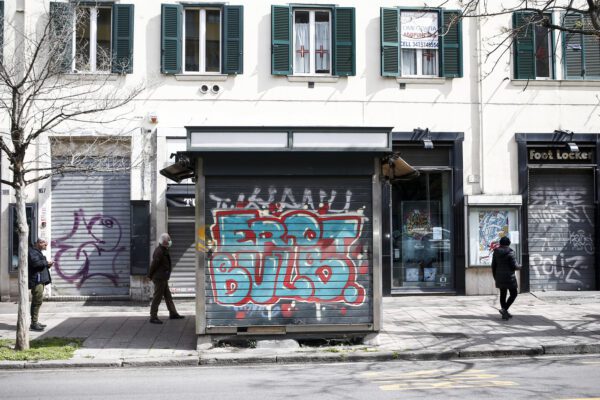 Coronavirus, Confesercenti Campania contro De Luca: “Coprifuoco alle 23 è mazzata letale”