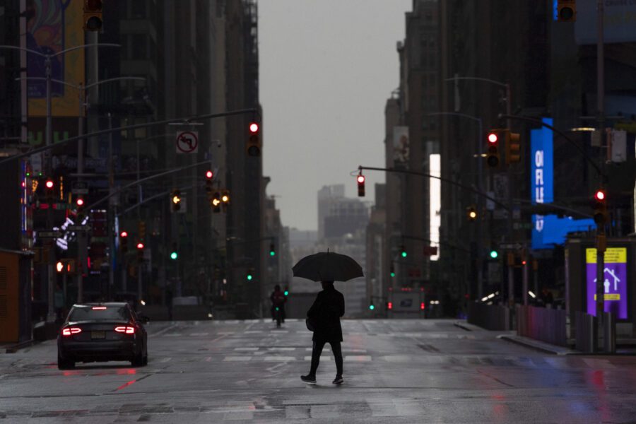 Coronavirus, morti negli Stati Uniti superano l’Italia: 2mila in un solo giorno
