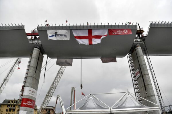 Ponte Genova, la ministra De Micheli conferma: “Sarà gestito da Autostrade”