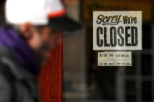 Negli Usa è record di disoccupati: 10 milioni senza lavoro Negli Usa è record di disoccupati: 10 milioni senza lavoro