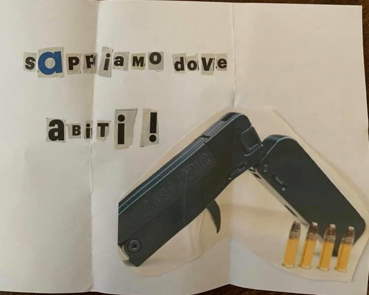 Minacciato il sindaco di Pesaro Ricci, si era battuto per festeggiare il 25 aprile