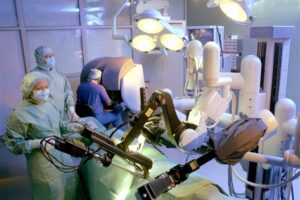 Non solo Covid: il Pascale primo in Italia per interventi di robotica, liste d’attesa rispettate