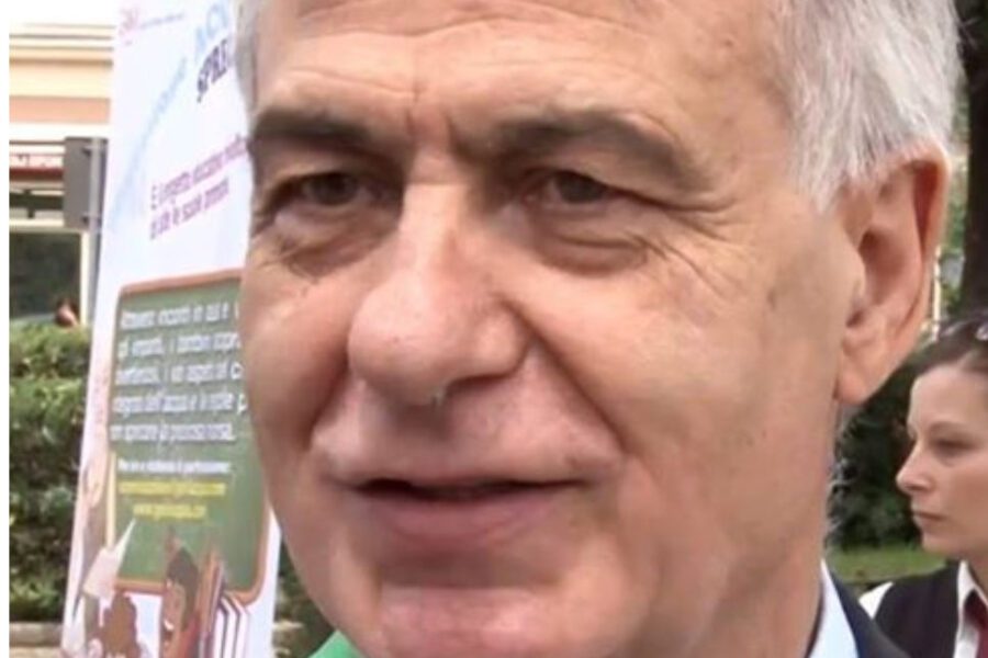 Morto Carmine Sommese, il sindaco di Saviano ucciso dal coronavirus