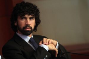 Damiano Tommasi presidente dell’Aic oggi 12 dicembre 2011 a Milano, in occasione della presentazione del premio “I piedi buoni del calcio”. MATTEO BAZZI / ANSA