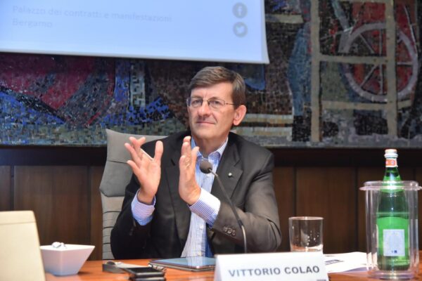 Chi è Vittorio Colao, il manager che guiderà la ‘Fase 2’ per la ricostruzione