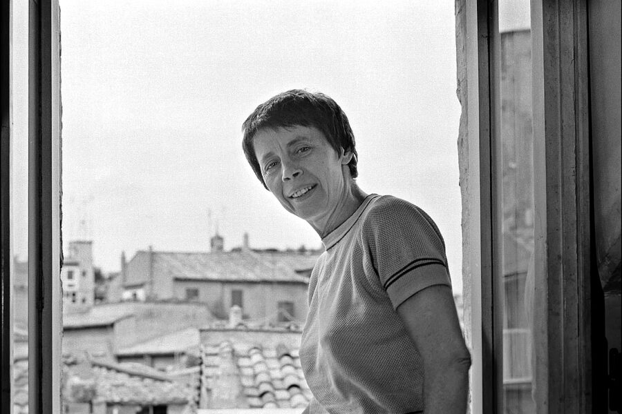 Chi era Amelia Rosselli, la poetessa divorata dal demone della ricerca artistica