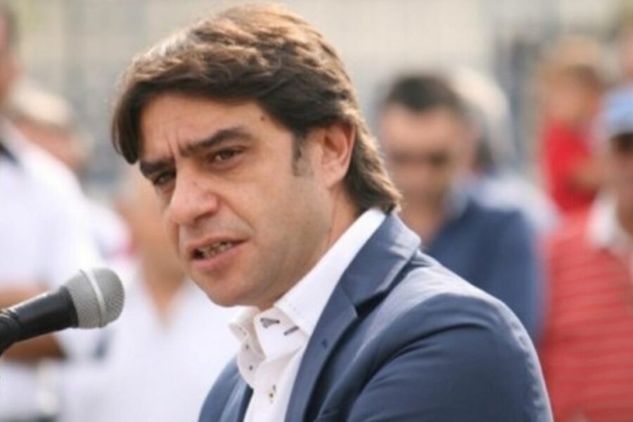 Leo Annunziata: “Coalizione aperta ma sindaco troppo debole”