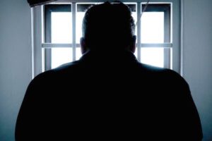Un terzo dei detenuti in attesa di giudizio, “Papà è morto senza potersi difendere”