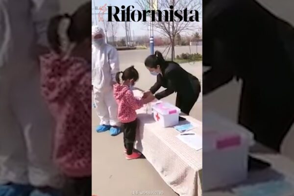 Riaprono le scuole, tutte le procedure cui sono sottoposti i bambini