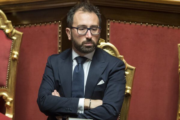 Centrodestra compatto contro Bonafede, mozione di sfiducia al ministro dopo il caso Di Matteo
