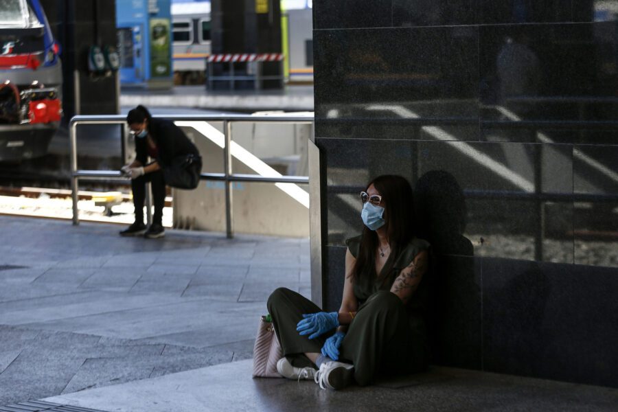 Il paradosso normativo del controllo: i bar vengono multati ma le strade non sono sicure