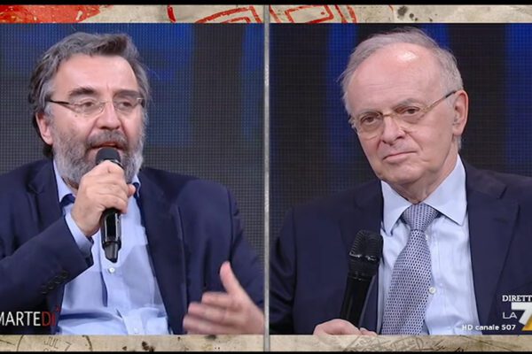 Davigo da Floris si esibisce contro il Riformista