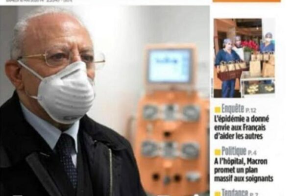 De Luca “Nuovo re d’Italia”, la copertina è falsa ma anche per la destra sarebbe stata meritata