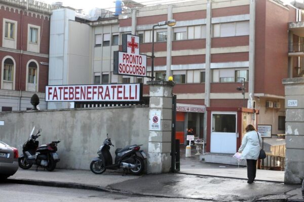 Soldi per saltare la lista d’attesa, arrestato primario del Fatebenefratelli