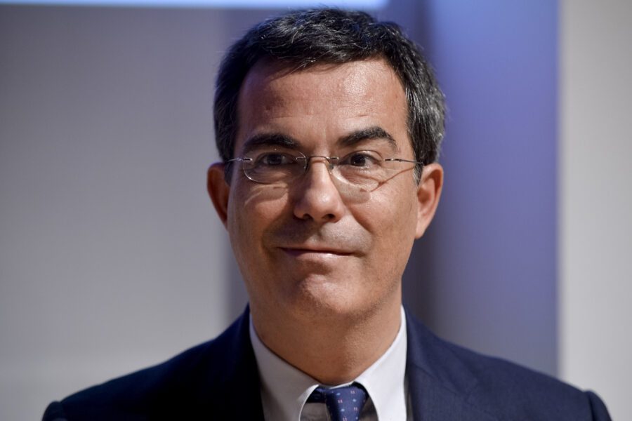 Giovanni Floris, il volto perbene del tecno populismo