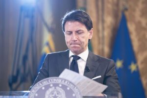 Abuso d’ufficio, la riforma che Conte vuole modificare per fermare lo strapotere dei pm