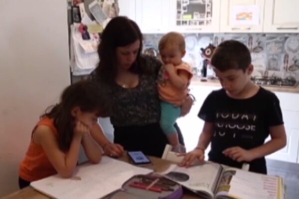 Coronavirus: la storia di Beatrice, cinque figli e lo smart working