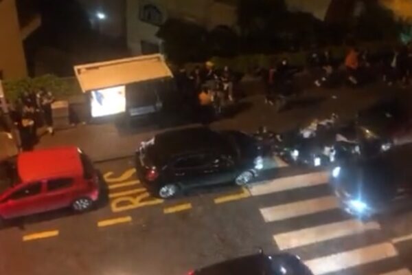 Napoli, la movida ‘ubriaca’ i residenti: video fake contro i gestori dei baretti